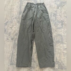 Lululemon wide leg pants EUC size 2